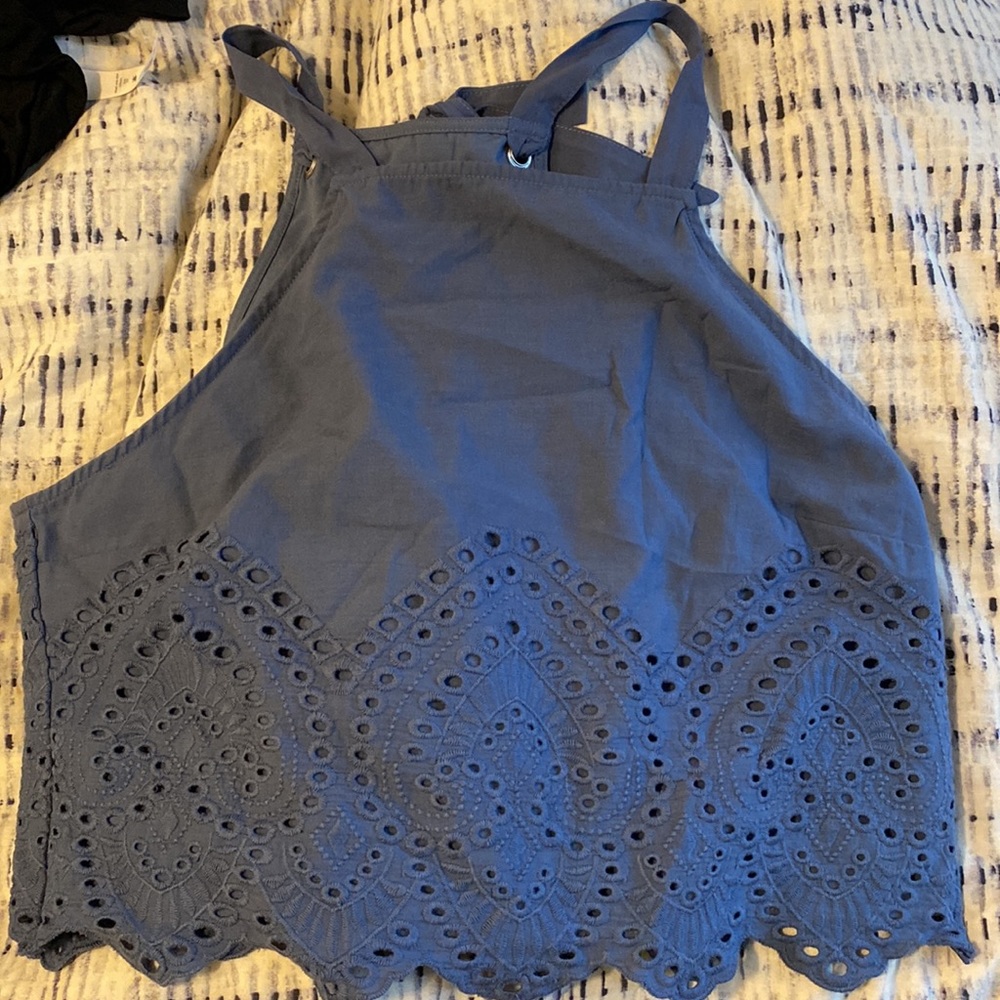 Abercrombie eyelit cut out tank